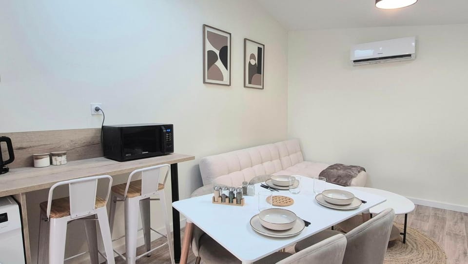 Sous les Toits Yssoiriens - Centre-Ville Apartment in Issoire