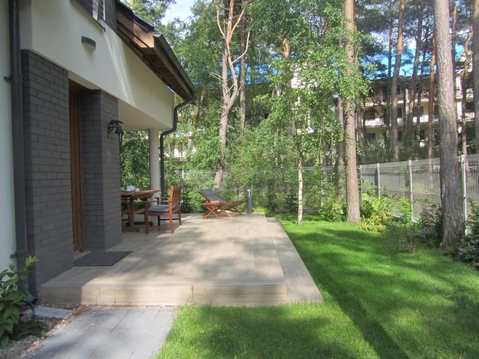 Property building, Patio