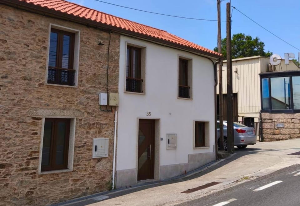Casa Aradas House in Galicia