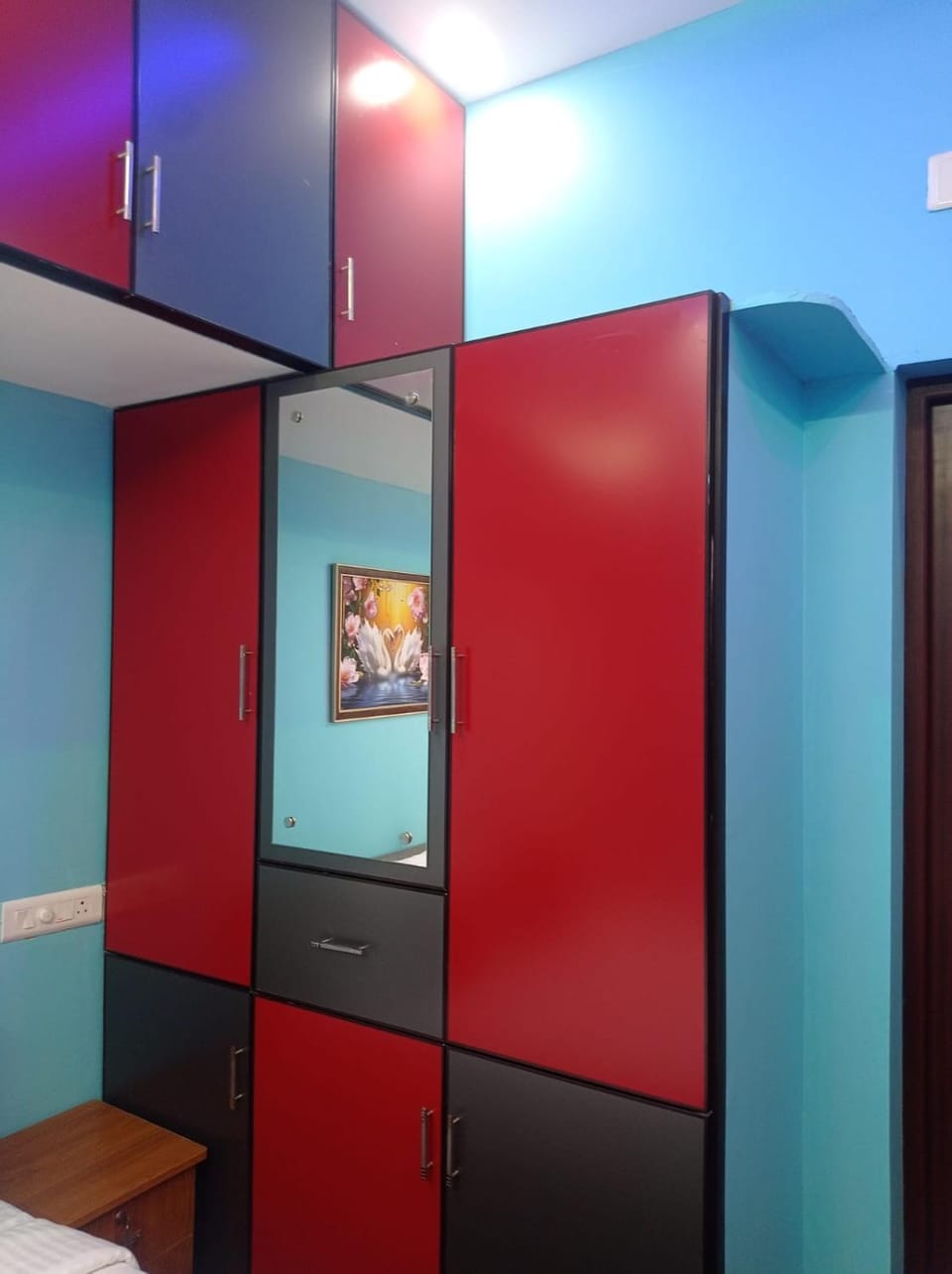 wardrobe