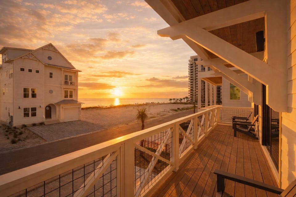 Wine Down House in Lower Grand Lagoon