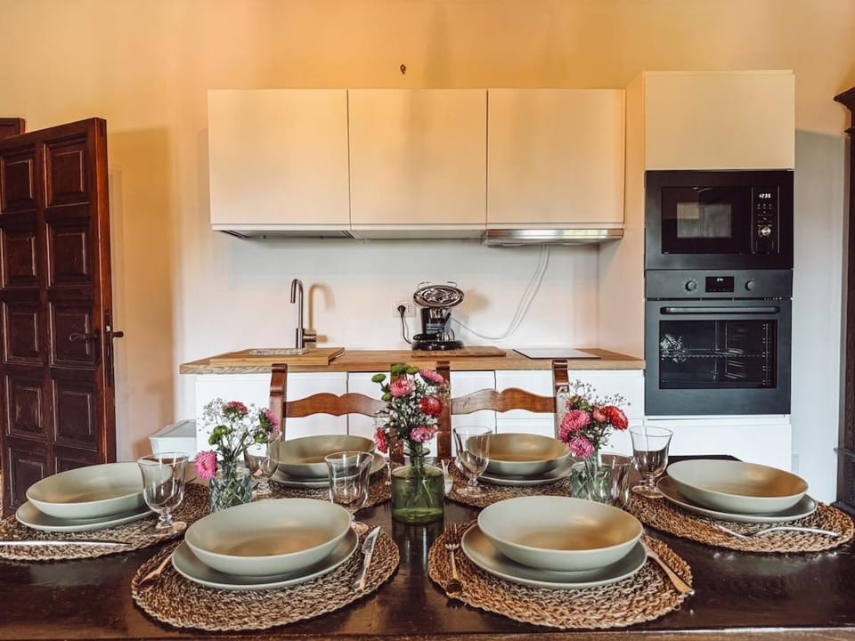 Casal Romito-Historic Villa with Pool and Gardens Apartment in Grottaferrata