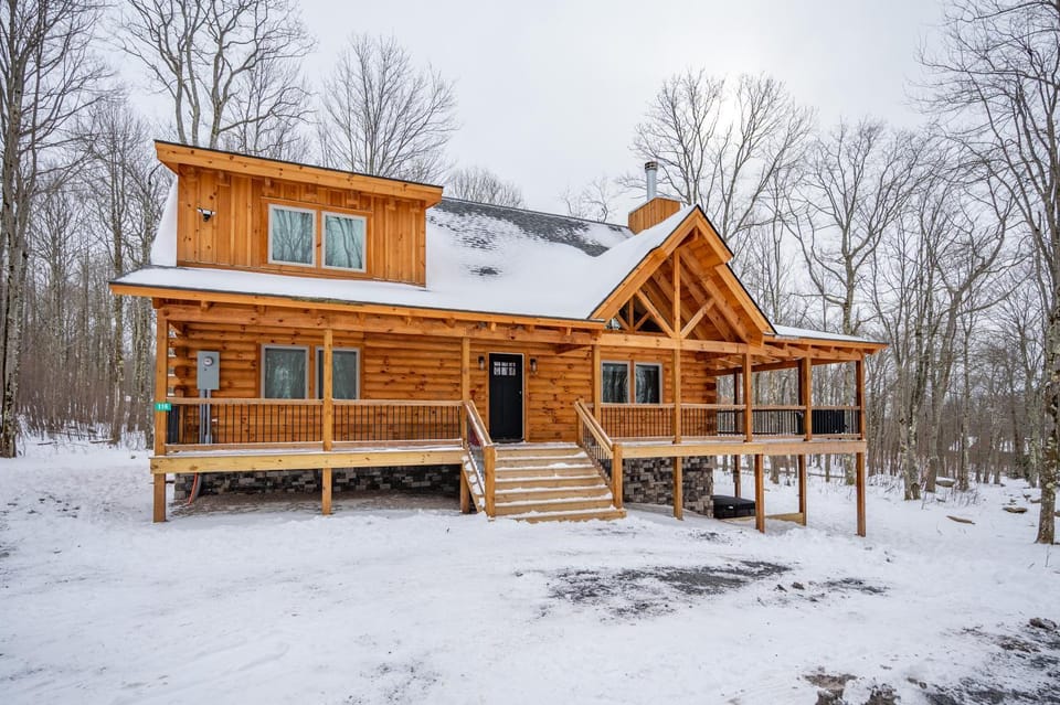 Nest and Rest House in Deep Creek Lake