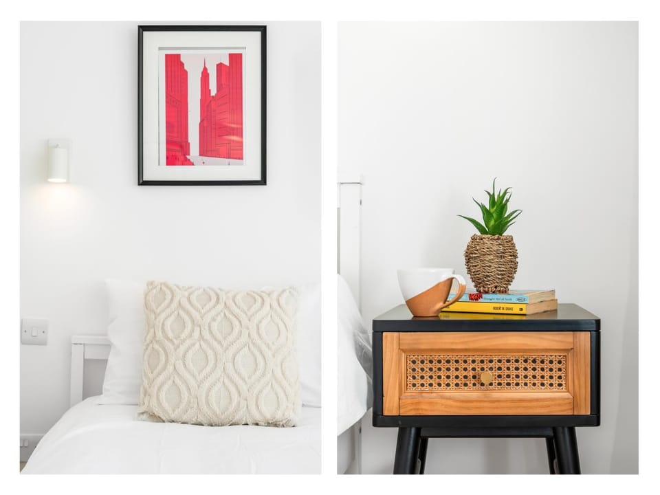 Bed, Decorative detail, Bedroom