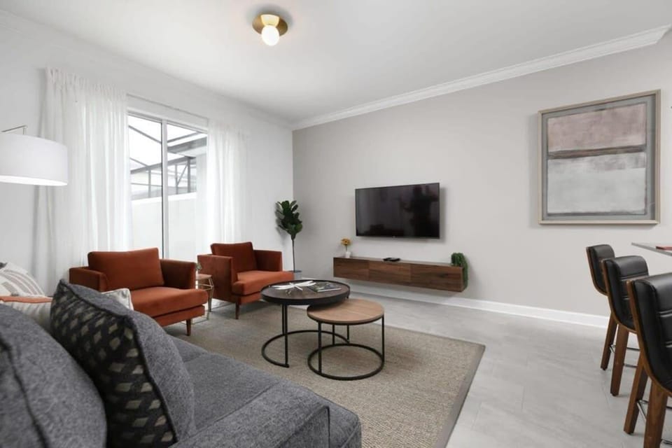Communal lounge/ TV room, Living room