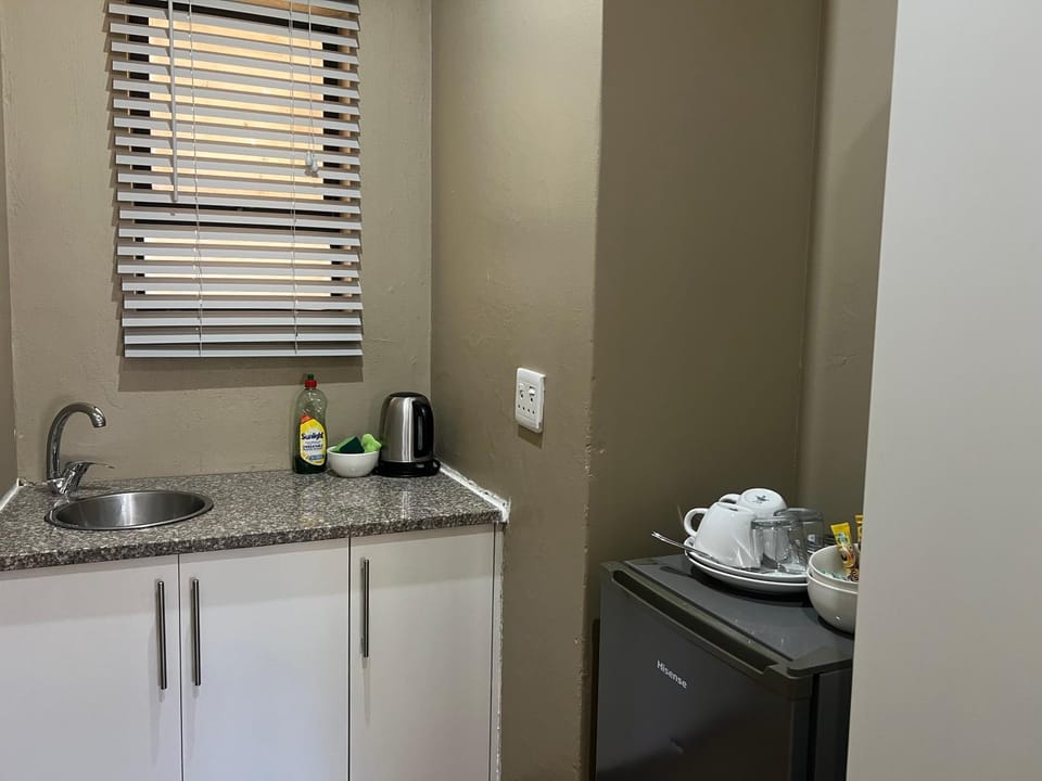 Coffee/tea facilities, Kitchen or kitchenette