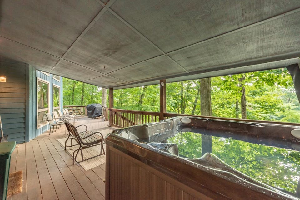 Mountain Joy by Railey Vacations House in Deep Creek Lake
