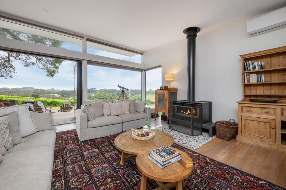 Bella's Block Vineyard Retreat with Tennis Court, Shoreham Bed and Breakfast in Shoreham