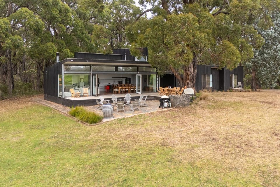 Bella's Block Vineyard Retreat with Tennis Court, Shoreham Bed and Breakfast in Shoreham