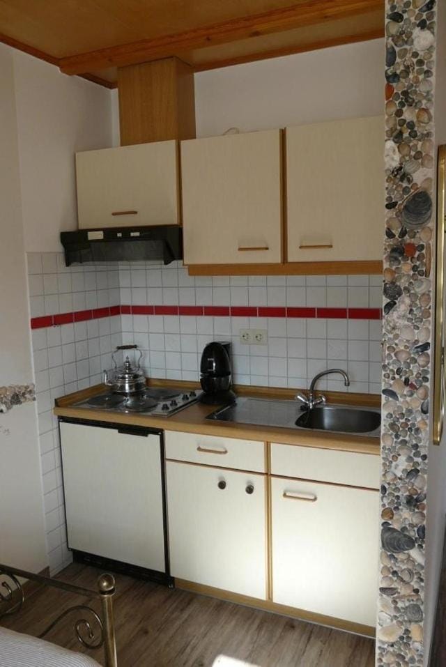 Fischerhäuschen Baltrum, Ost Apartment in Lower Saxony, Germany