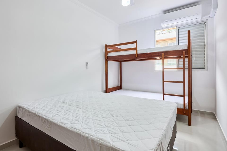 Apto recém reformado com ar condicionado e vista pro mar Apartment in Ubatuba