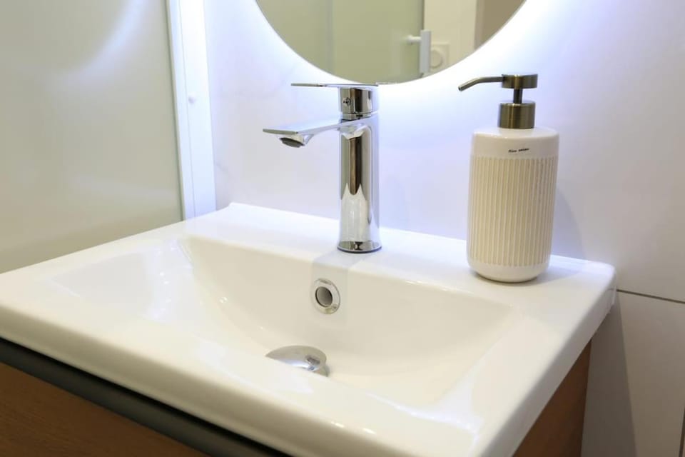 Studio neuf avec clim et Wi-Fi Apartment in Occitanie