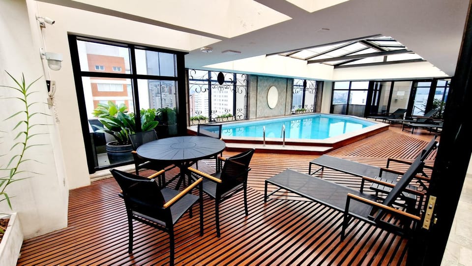 Pool view, Swimming pool, sunbed