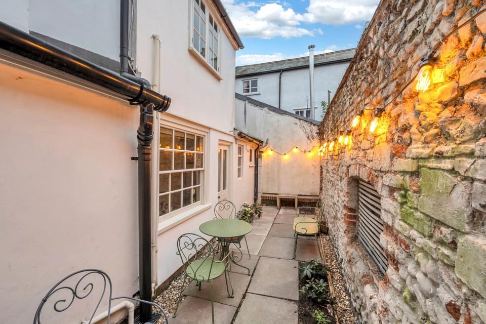 Patio, Garden