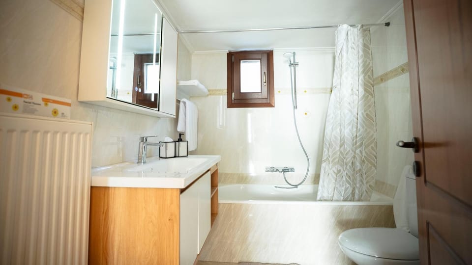 Shower, Bathroom, Bath, washing machine, washing machine