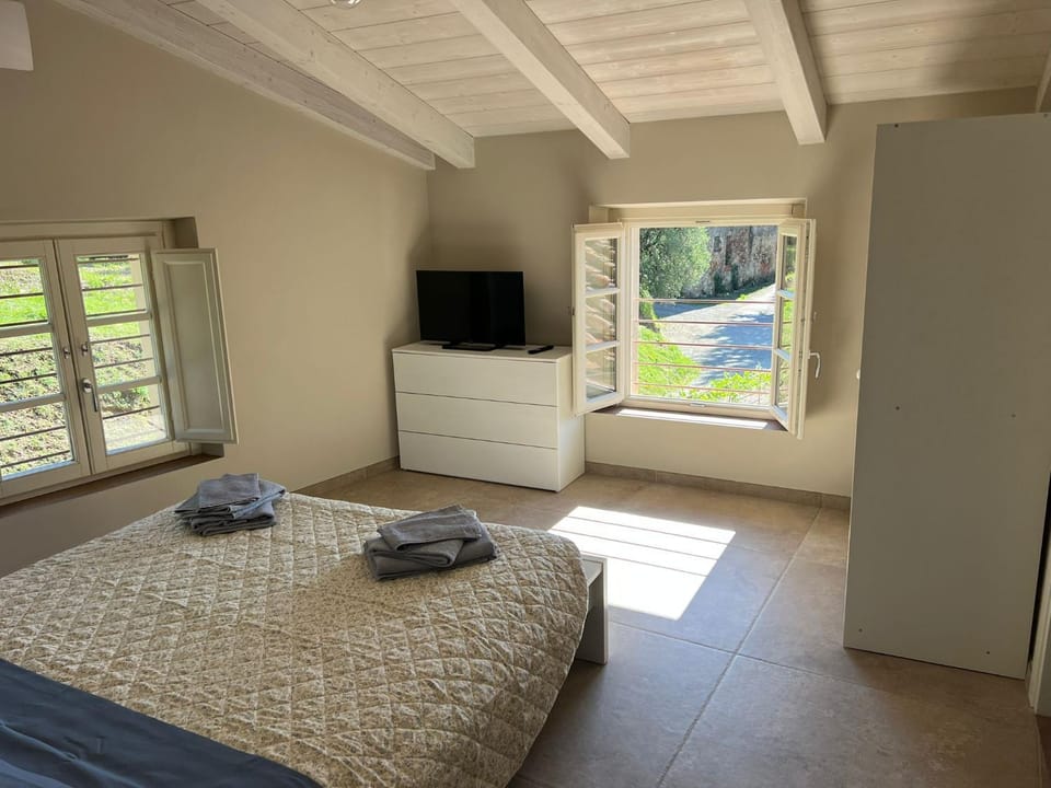 IL COLLE rooms Vacation rental in Lucca