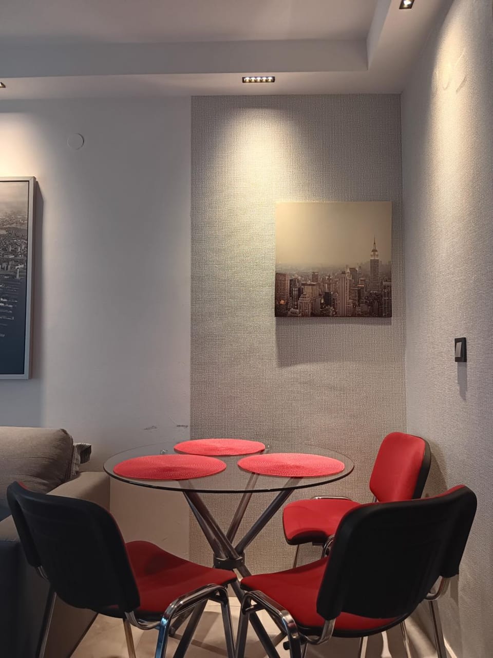 Living room, Photo of the whole room, Seating area