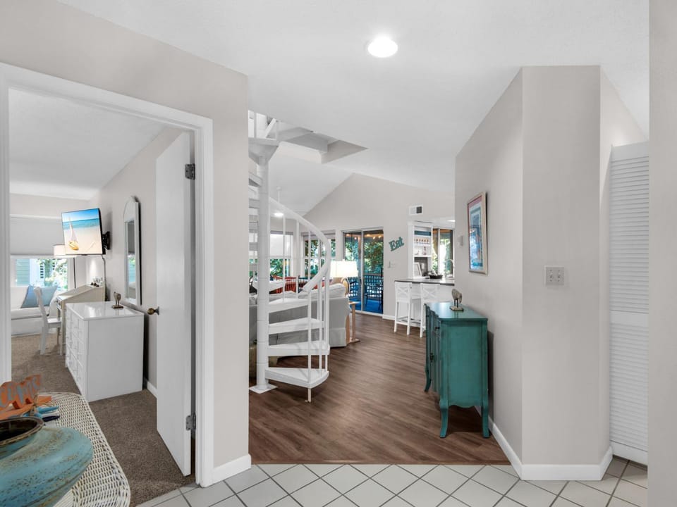Day, Kitchen or kitchenette, Living room, Seating area, furniture