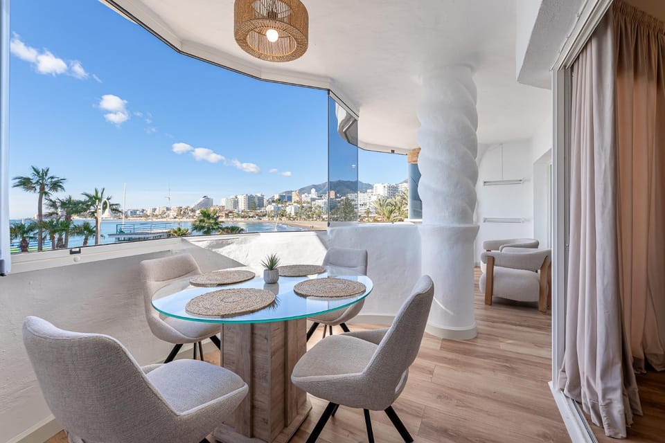 Balcony/Terrace, Dining area, Sea view
