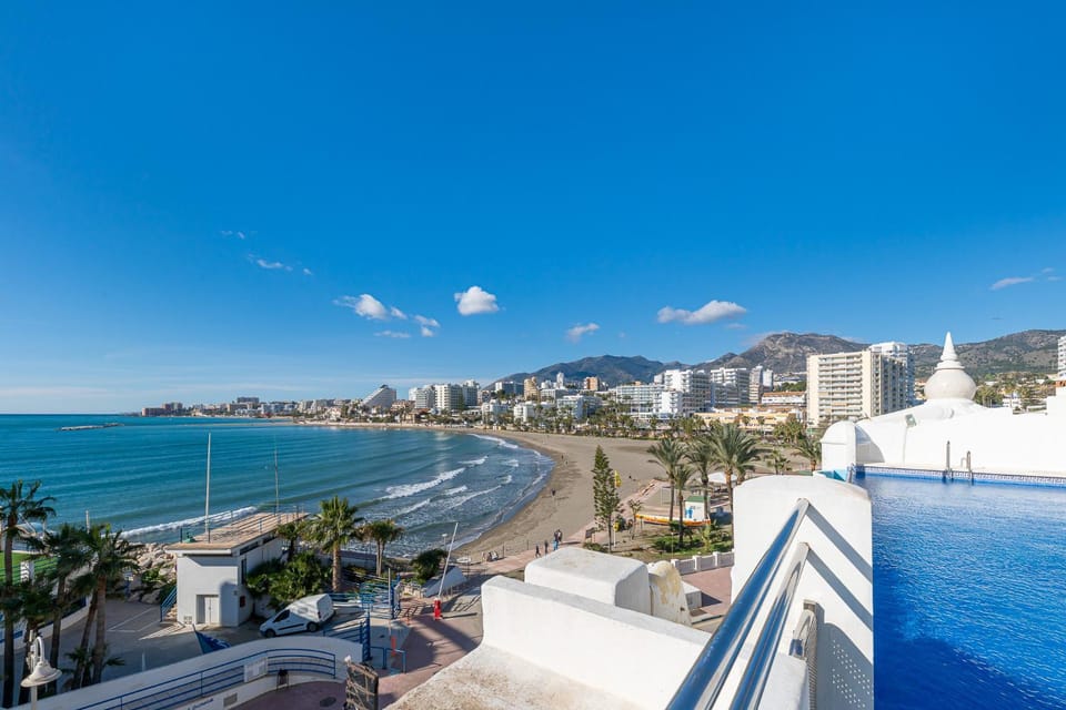 Nearby landmark, Day, Natural landscape, Beach, Sea view, Swimming pool