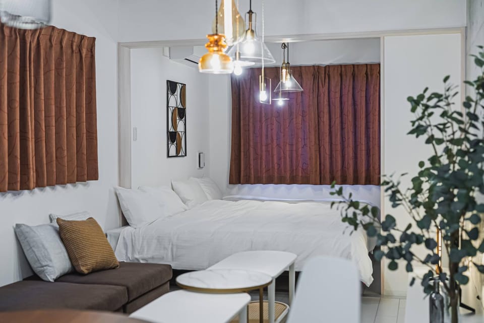 Bed, Living room, Bedroom