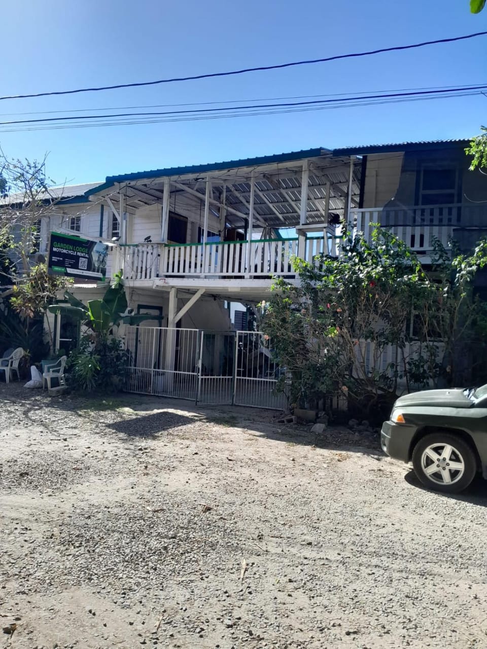 Property building, Day, Parking