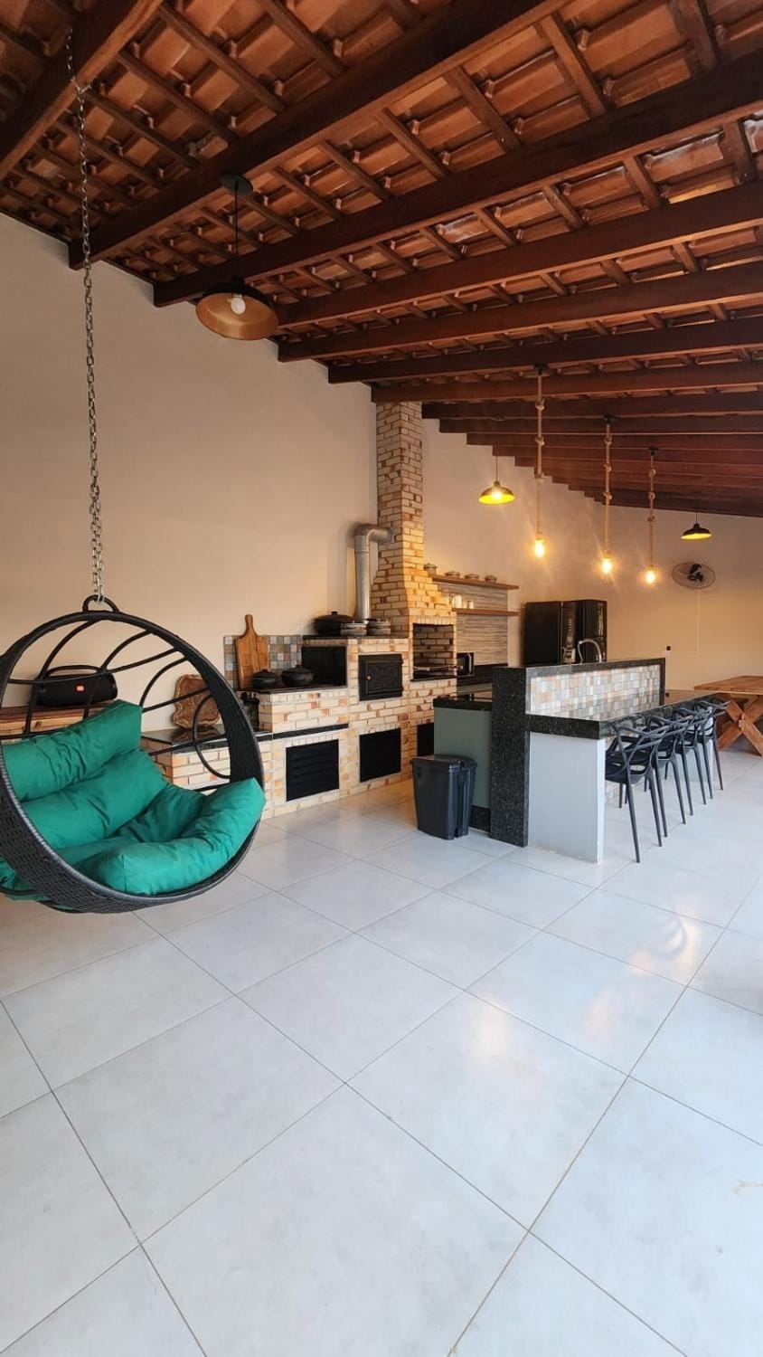 Kitchen or kitchenette, Dining area, pet friendly