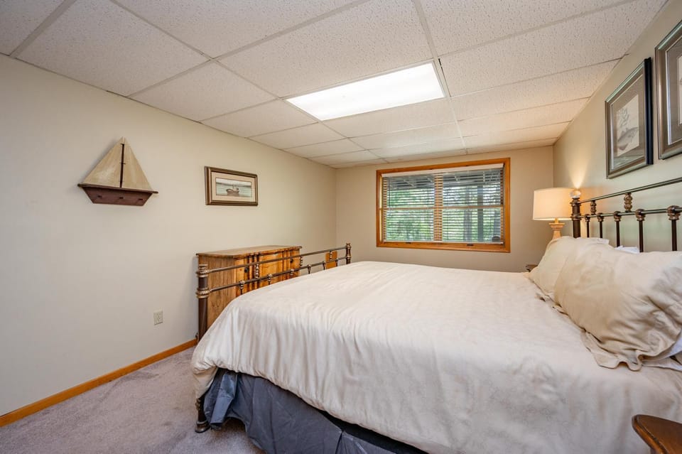 Stonegate by Railey Vacations House in Deep Creek Lake