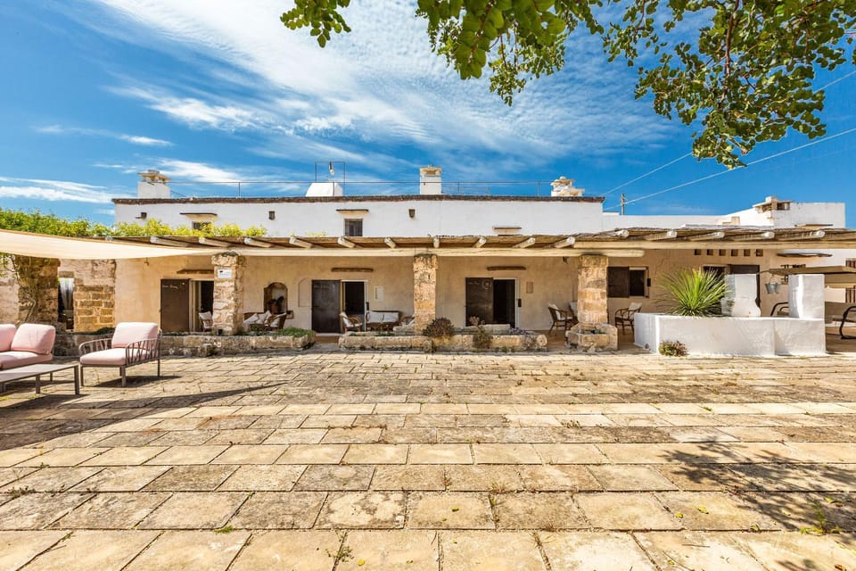 Property building, Patio