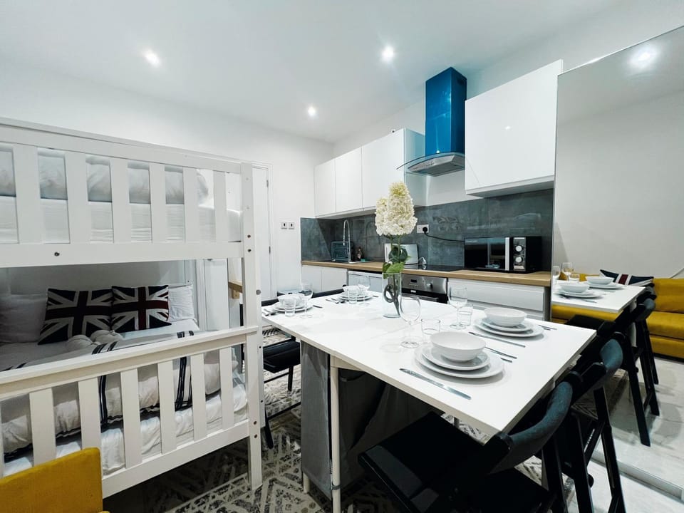 Kings Cross apartments Apartment in London Borough of Islington