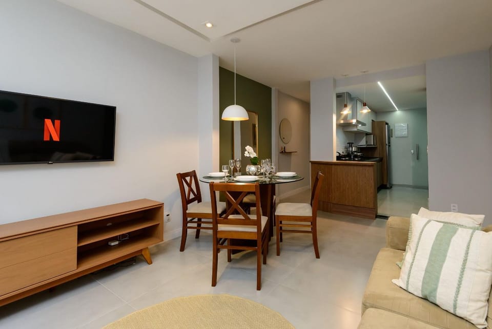 TV and multimedia, Living room, Dining area