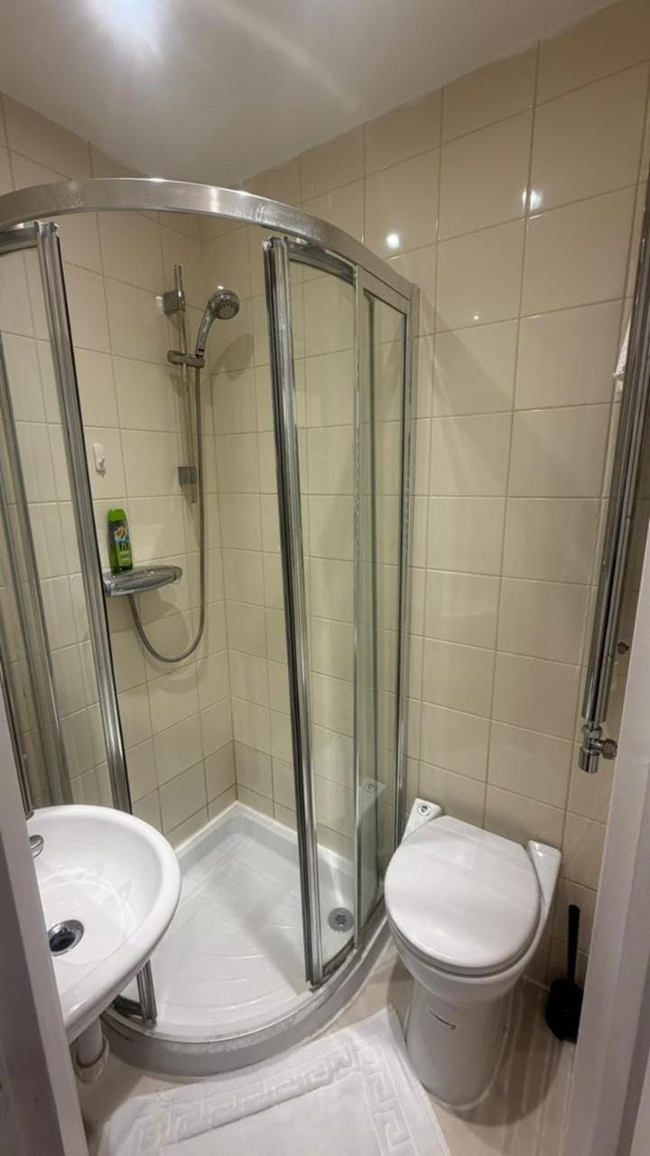 Flat next to Oxford street Apartment in London Borough of Islington
