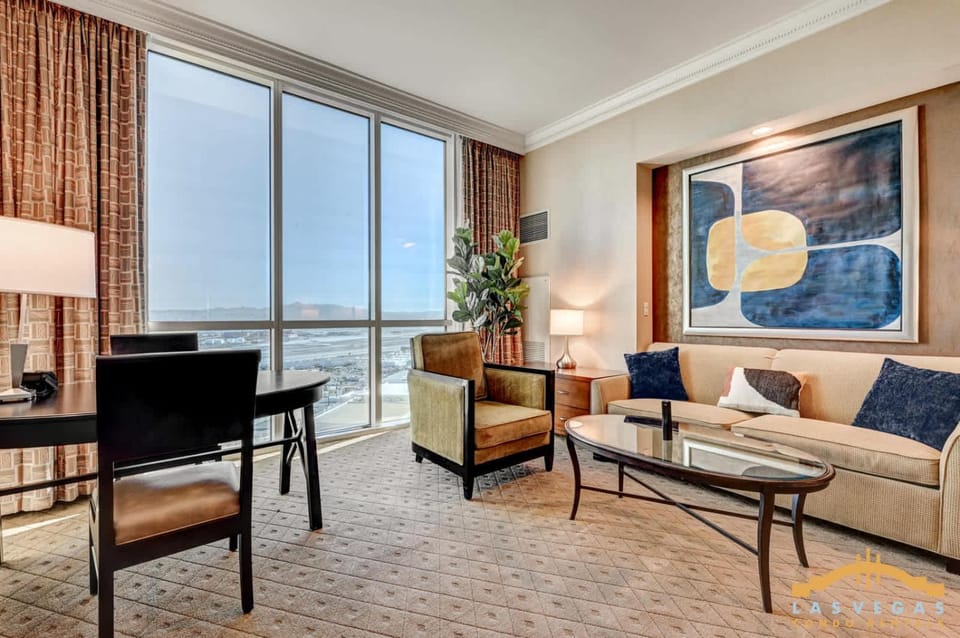 MGM Signature 34-818 Jacuzzi Studio Upper Penthouse House in Las Vegas Strip