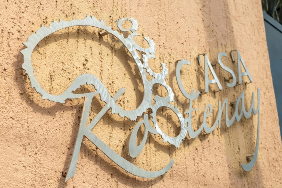 Logo/Certificate/Sign