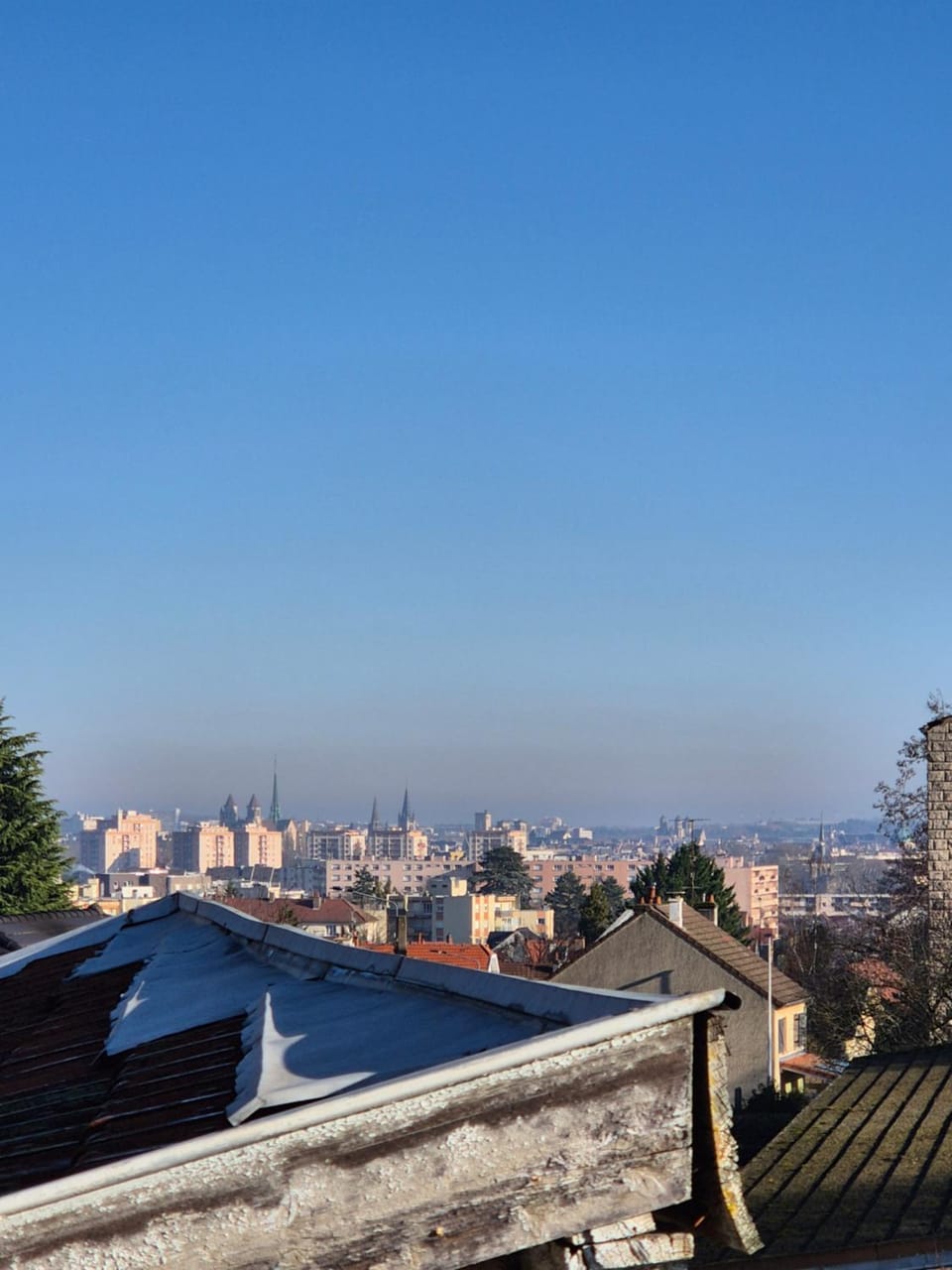 View (from property/room), City view