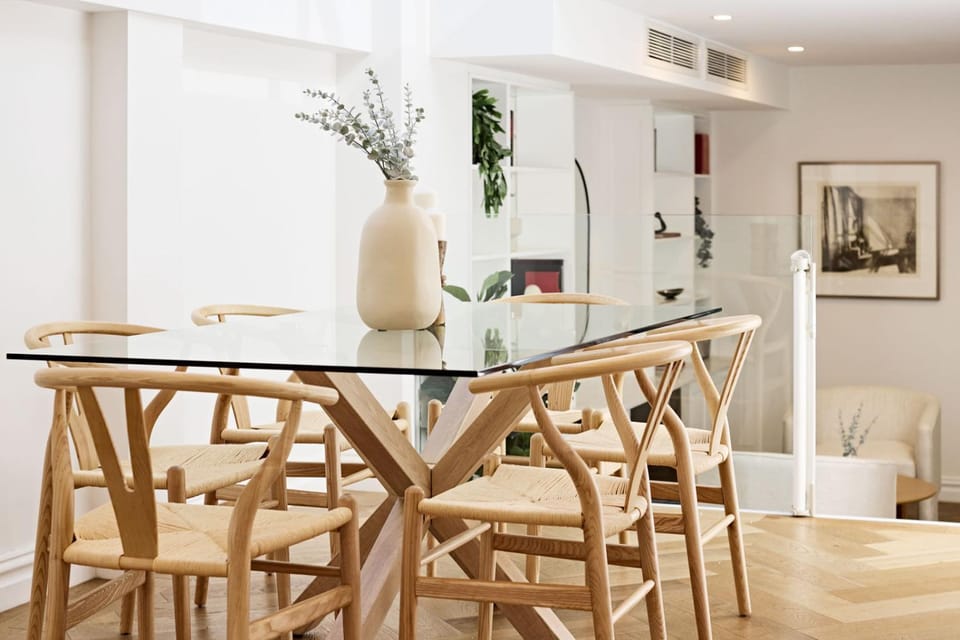 MARR86R - Architectural Redfern Gem House in Sydney