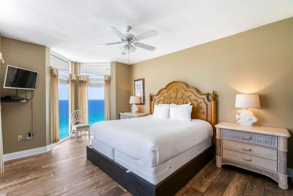 Jade East Towers 1820 House in Destin