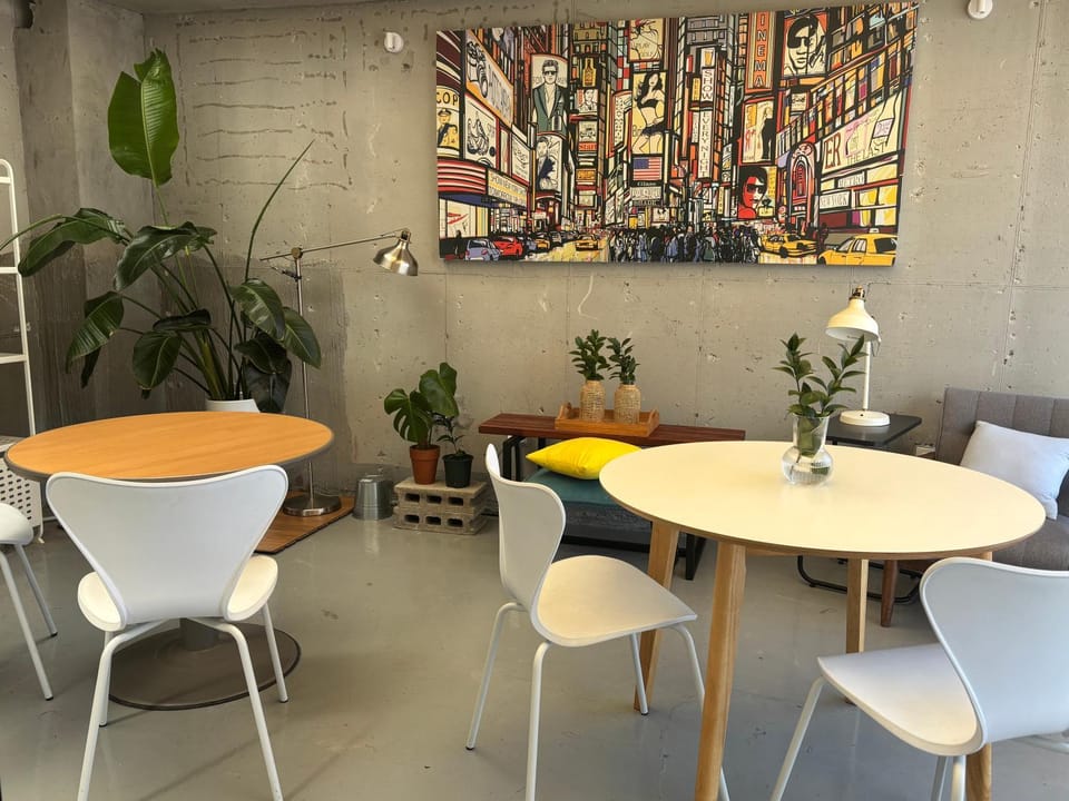 Seating area