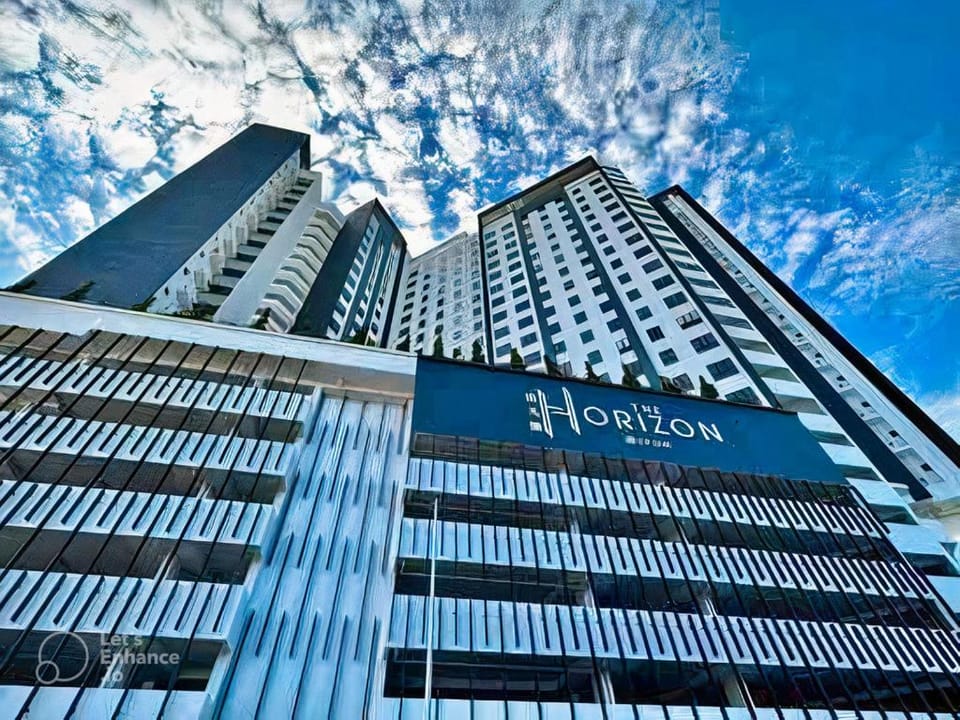 Property building, Day, City view