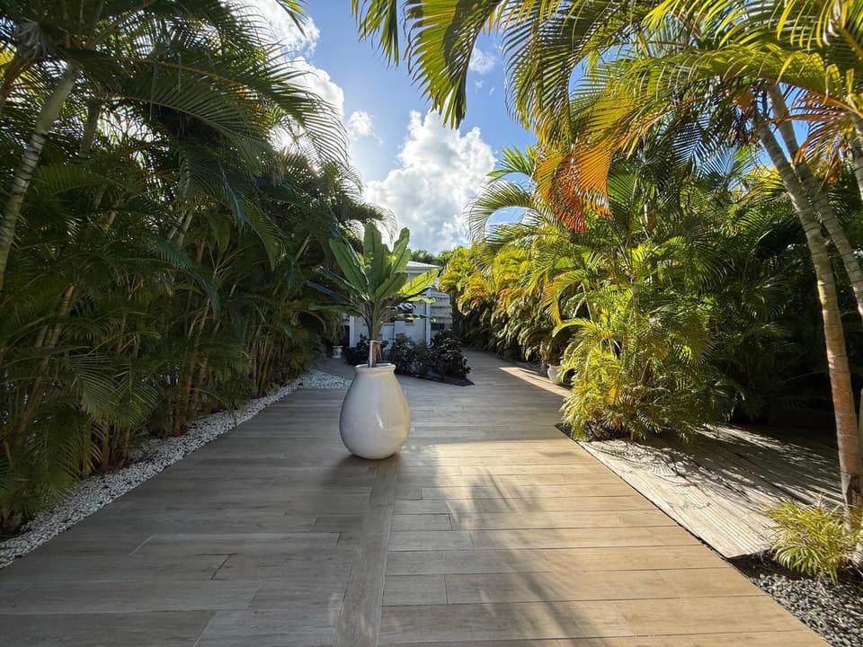 Villa Jade - Piscine & Accès Mer Villa in Grande-Terre, Guadeloupe