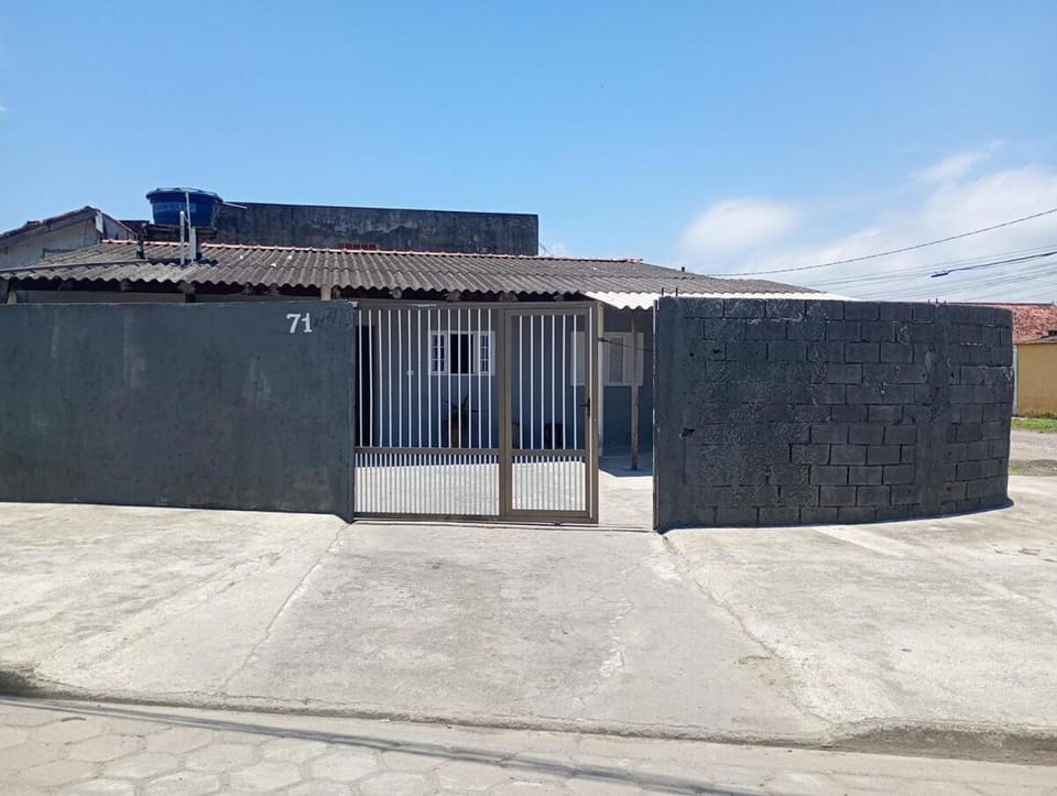 casa na praia Itanhaém House in Itanhaém