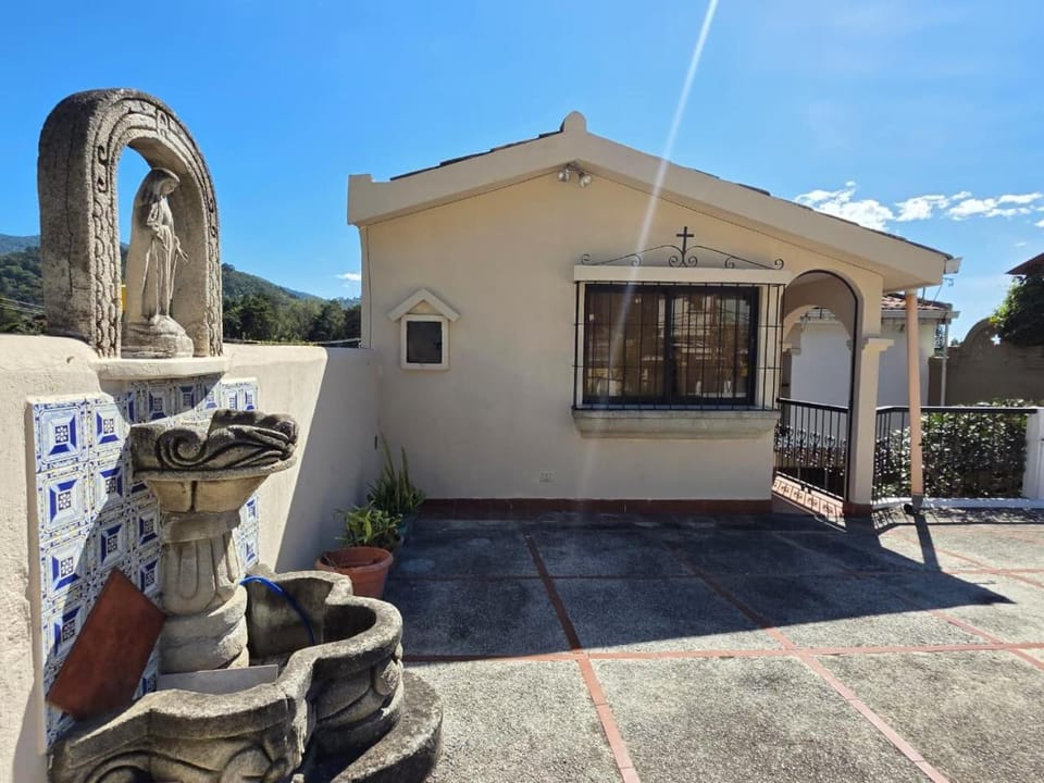Property building, Balcony/Terrace