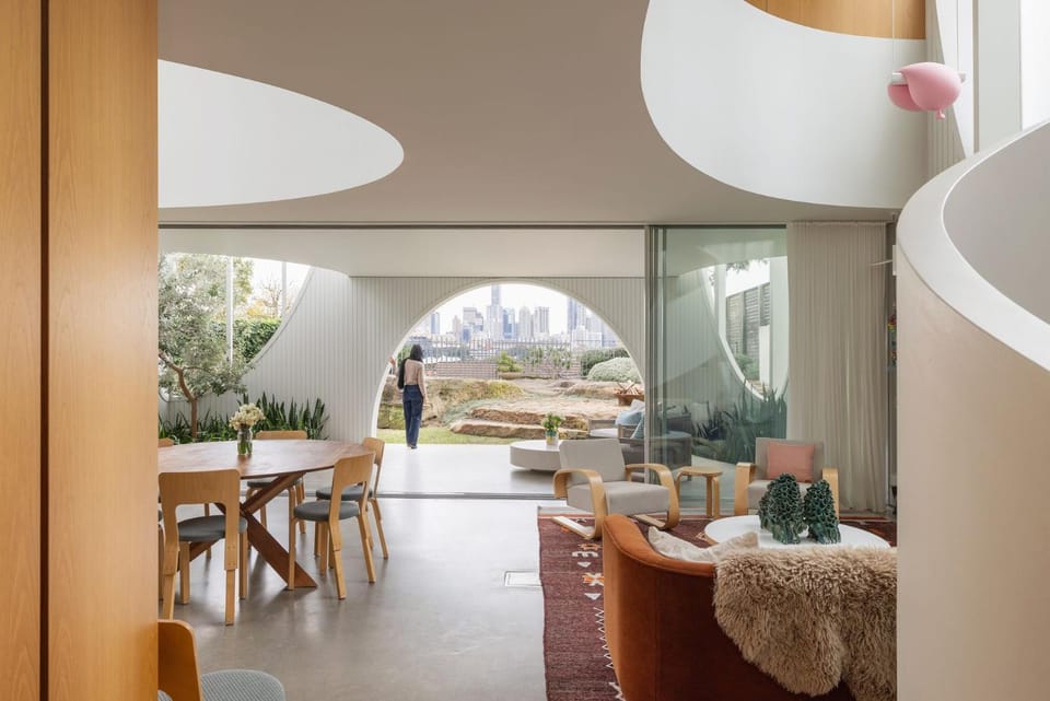 Curva, Glebe House in Sydney