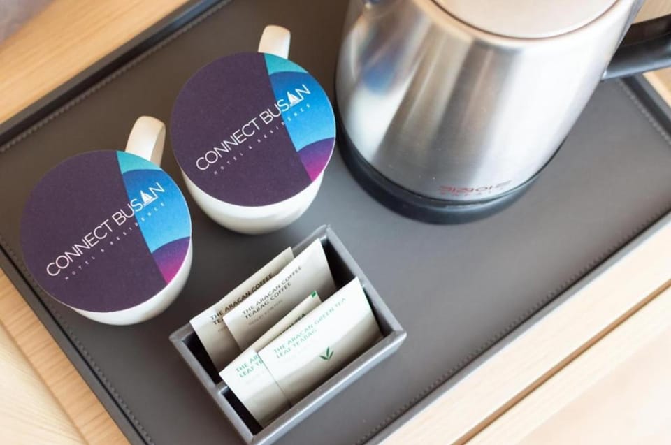 Coffee/tea facilities