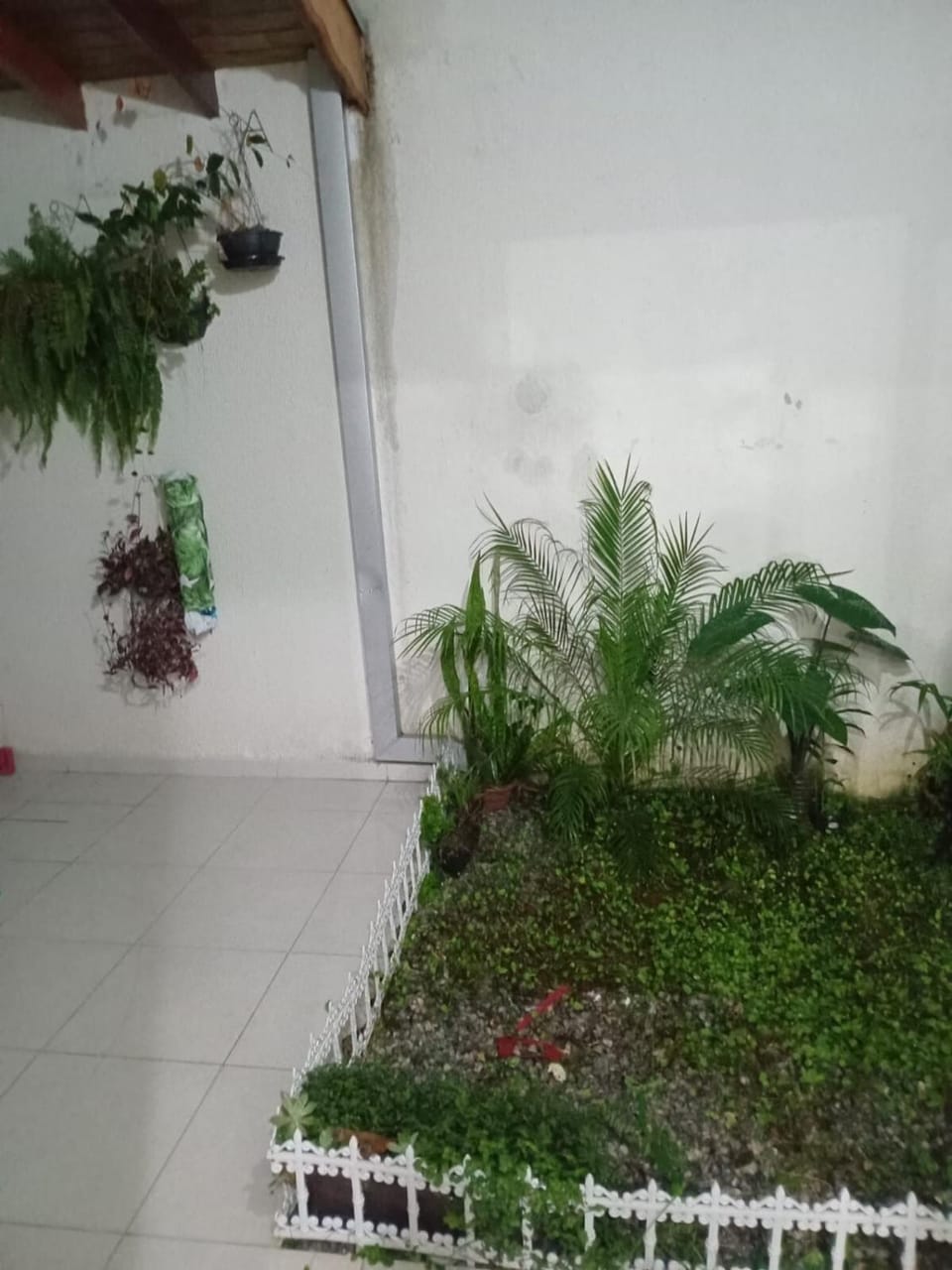Two-bedroom townhouse in a condominium, with an en-suite bathroom Apartment in Sao Jose dos Campos