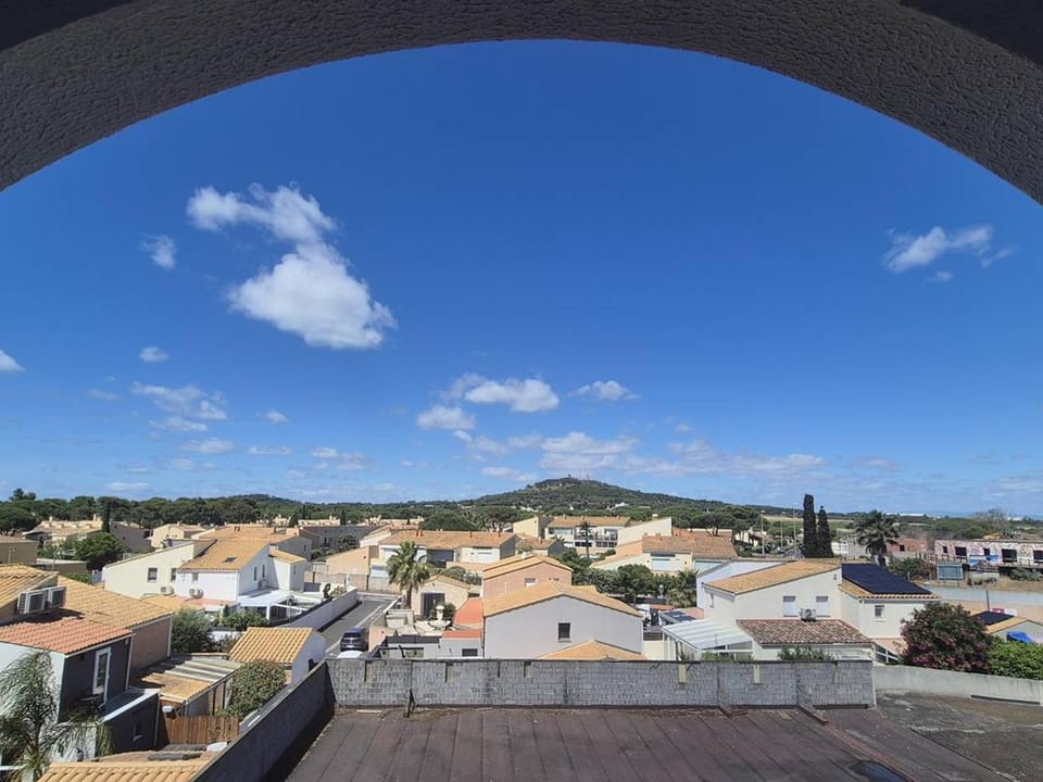 Studio Classic avec balcon et parking sécurisé - Capacité 2 pers - FR-1-867-3 Apartment in Agde