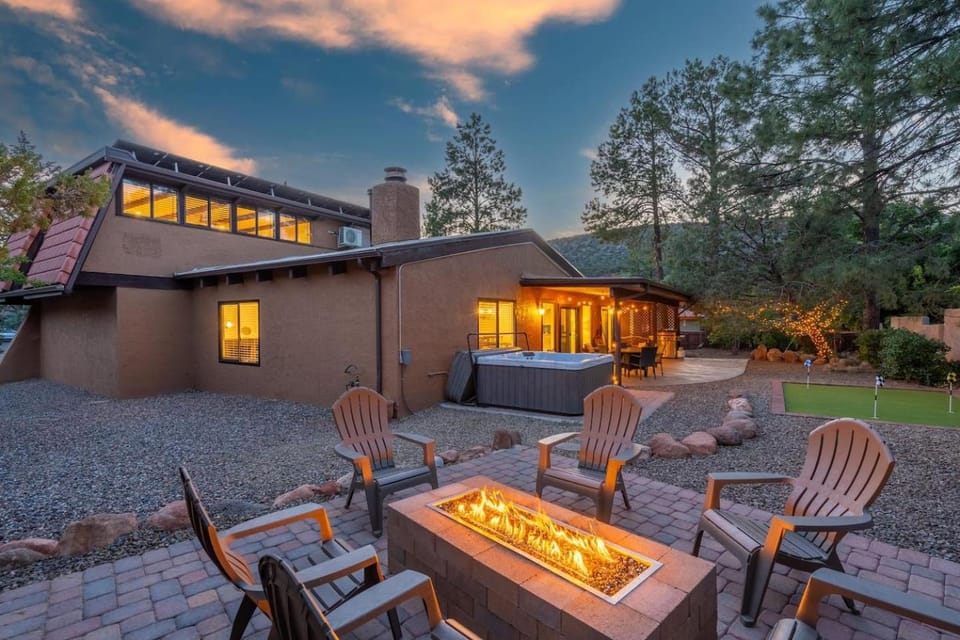 Close To Trails with Hot Tub Putting Green Fire Pit House in Sedona