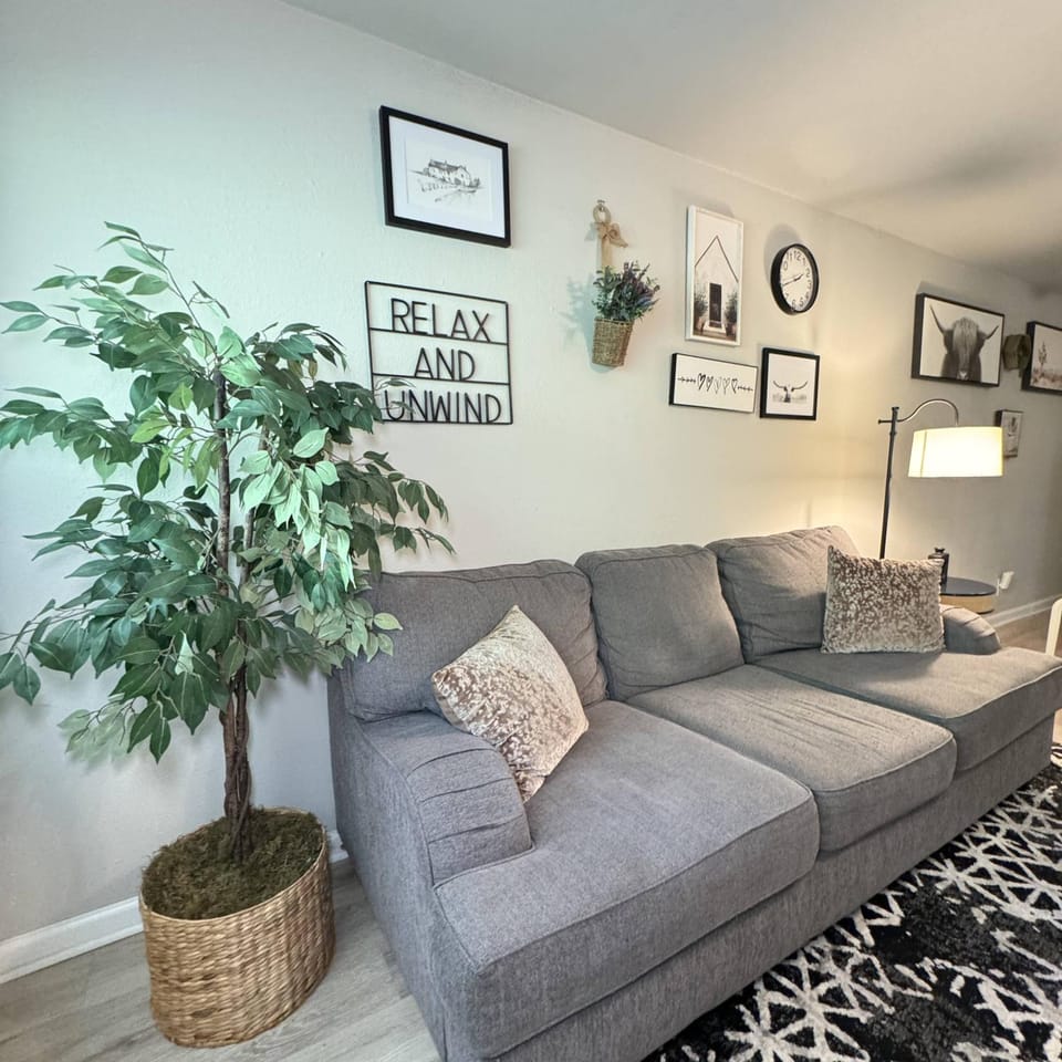 1 DT Dallas l FIFA WORLD CUP READY l 5 Min from Love Field Apartment in Dallas