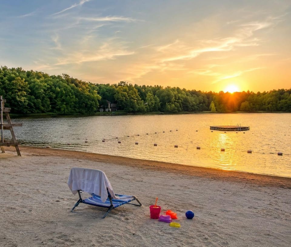 Beach, Lake view, Sunset, Family, sunbed