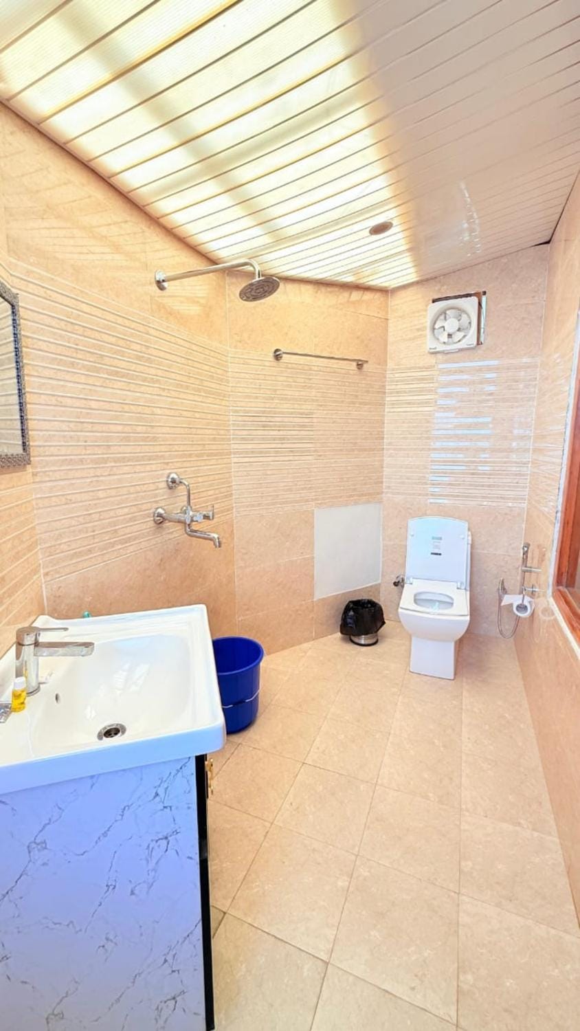 Toilet, Bathroom